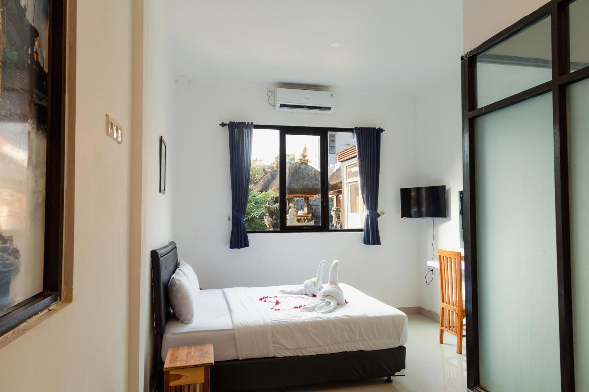 Suardana Inn'S Kuta  Exterior photo